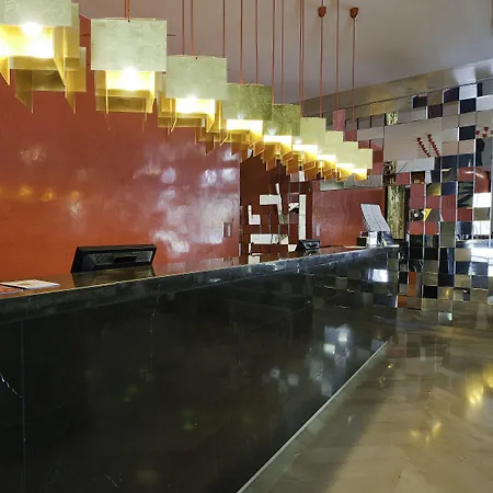 Hotel Reina Petronila-2